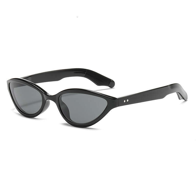 New Simple Cat-Eye Sunglasses Retro Street Style INS Fashion Sun Protection Glasses Chunjinqiuli