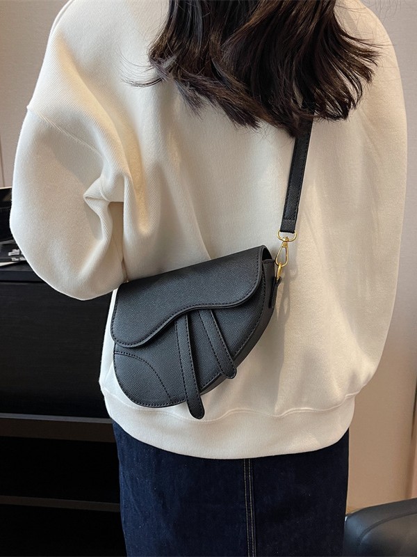 Free Shipping 2026 luxury bag Classic women handbag a practical daily bag for women