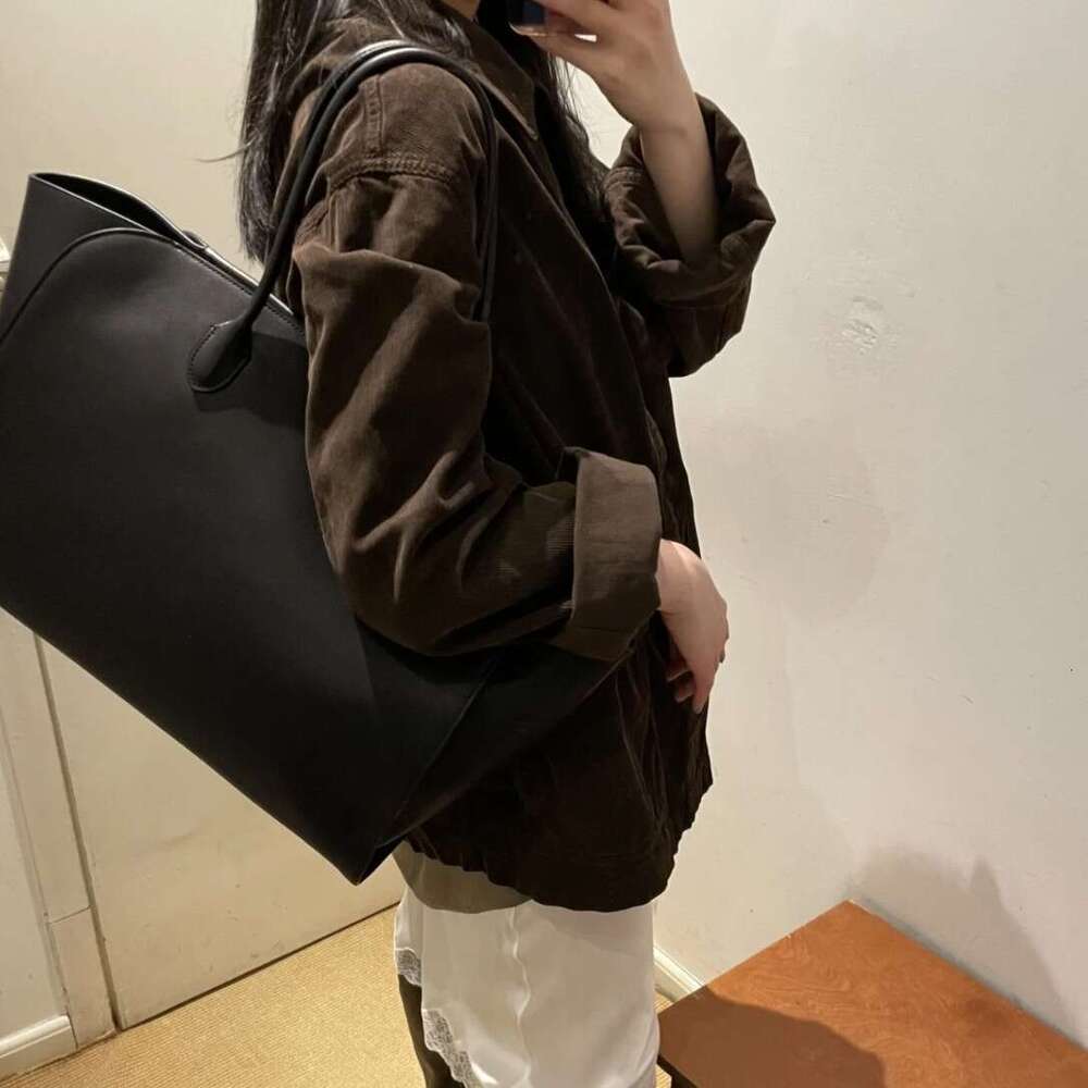 2026 New Retro Color Block Frosted Leather High-End Oversized Tote Bag Large Capacity Commute Underarm Long Handle Shoulder Crossbody Bag SENYY
