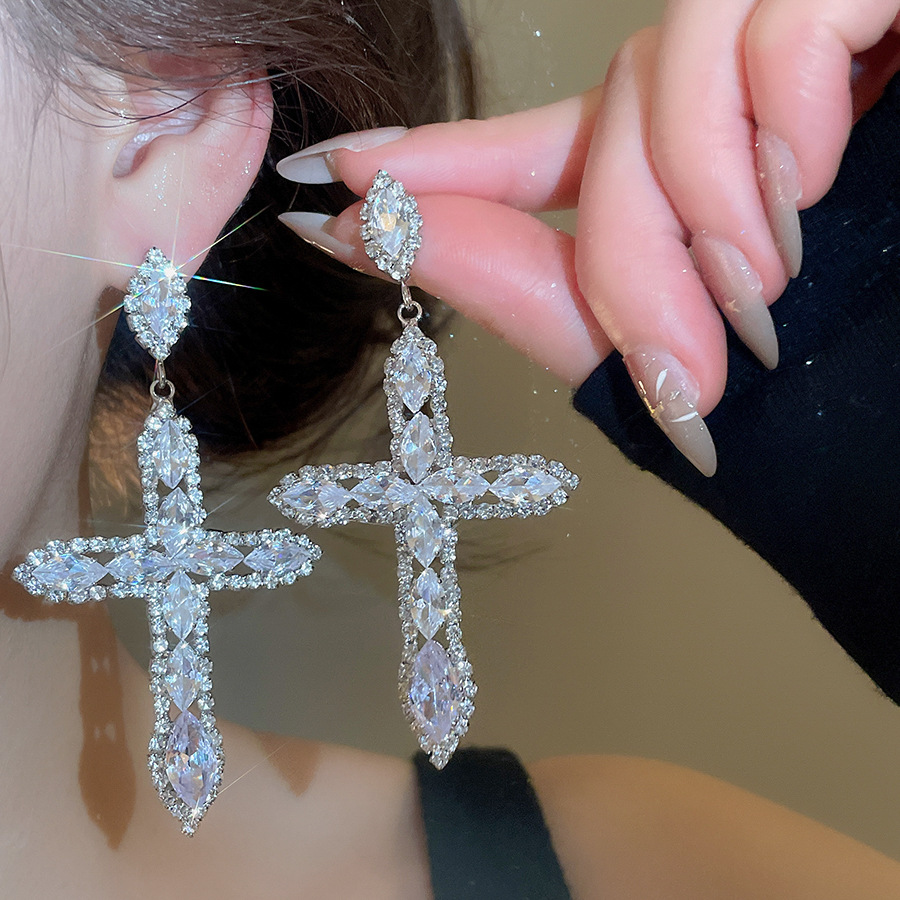 Silver Needle European and American Cross Women, Full Diamond Long Earrings, Light Luxury Palace Style Exaggerated Earrings Wholesale for Women - view 4