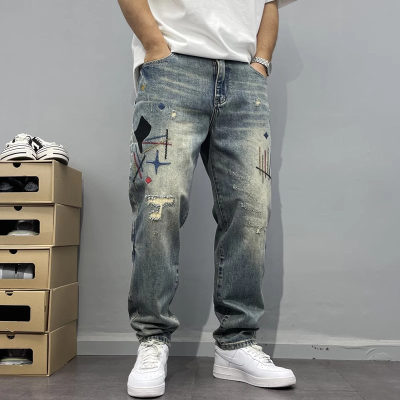 The New Washed Trendy Men's Jeans For The 2026 Designer Luxury Brand Men's Suit Are Fashionable Patch High-end Embroidered Printed Loose Tap