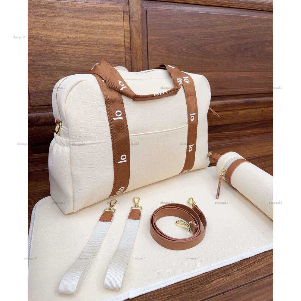 Fashion Diaper bags Khaki color kids Nappy Stacker Three piece baby product set High quality toddler bag A404X11N192
