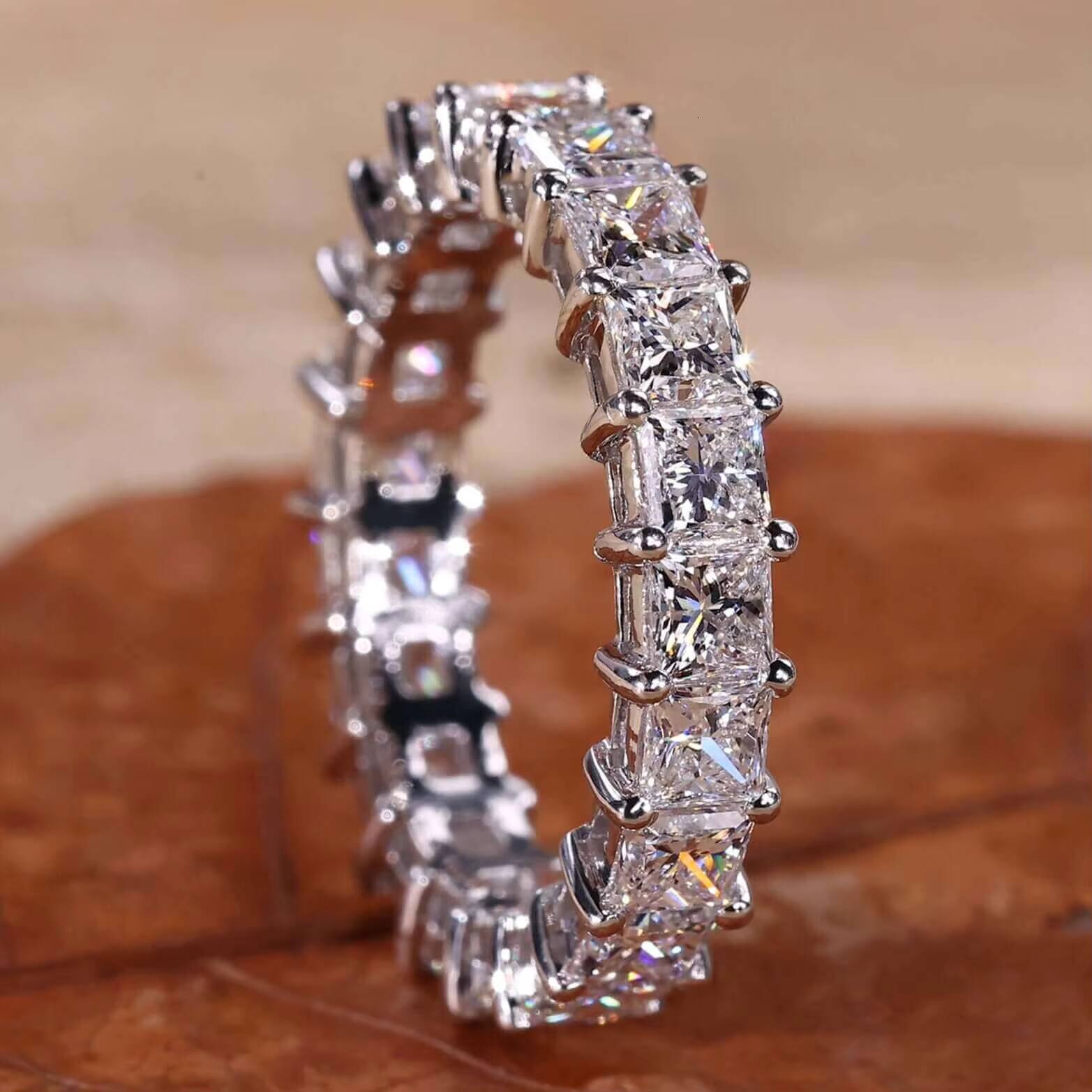 Shea Igi Certified CVD HPHT Lab-Grown Diamond 14K/18K Solid Gold Eternity Wedding Band Ring Princess Cut for Women/Man/Wedding