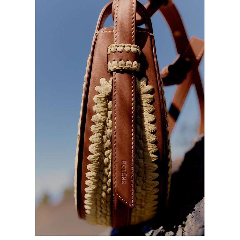 Cross-border straw beach bag for women, trendy and fashionable woven large-capacity shoulder tote bucket bag, new spring/summer model