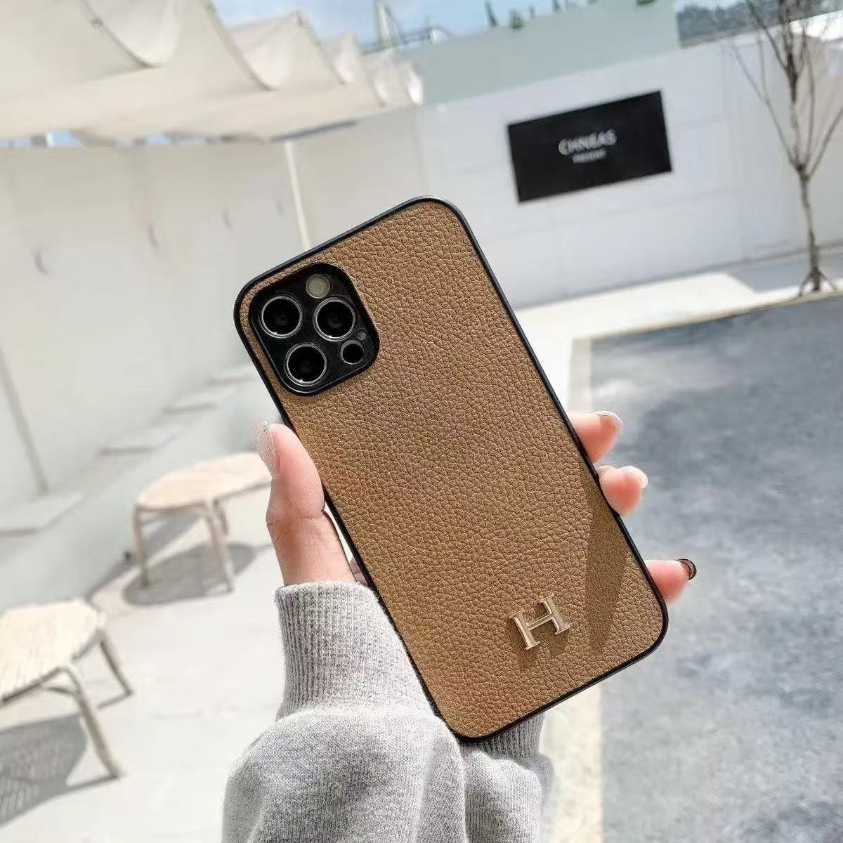 Luxury Faux Leather Cowhide Grain Matte Feel Phone Case for IPhone 17 Pro Max 16 Plus 15 14 13 12
