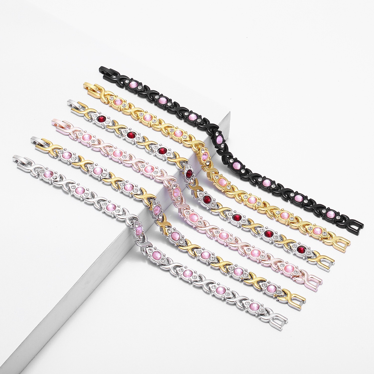 Designer bracelet - Detachable energy magnetic bracelet - Environmentally friendly alloy with embedded diamonds - Adjustable style - Women's brac