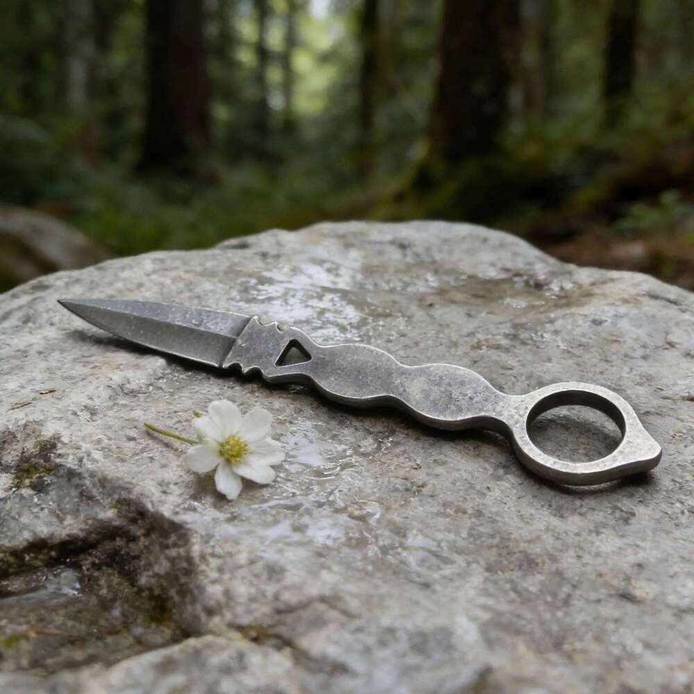 1/2PCS,Multi-Functional Essential Tactical Camping Knife Leisure Mountain Climbing Portable Outdoor Tools