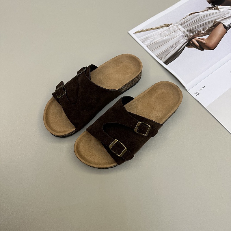 Free shipping designer shoes Women's Slippers 2026 New Summer Fashion Versatile Flat Sandals for Beach Travel and Gentle white