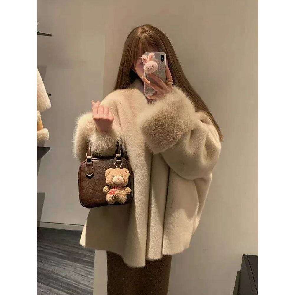 Faux Mink Coat for Women Winter Thick Loose Hairy Casual Jacket Y K Fashion Streetwear Long Sleeve Warm Fur Outerwear MAKOUFEI