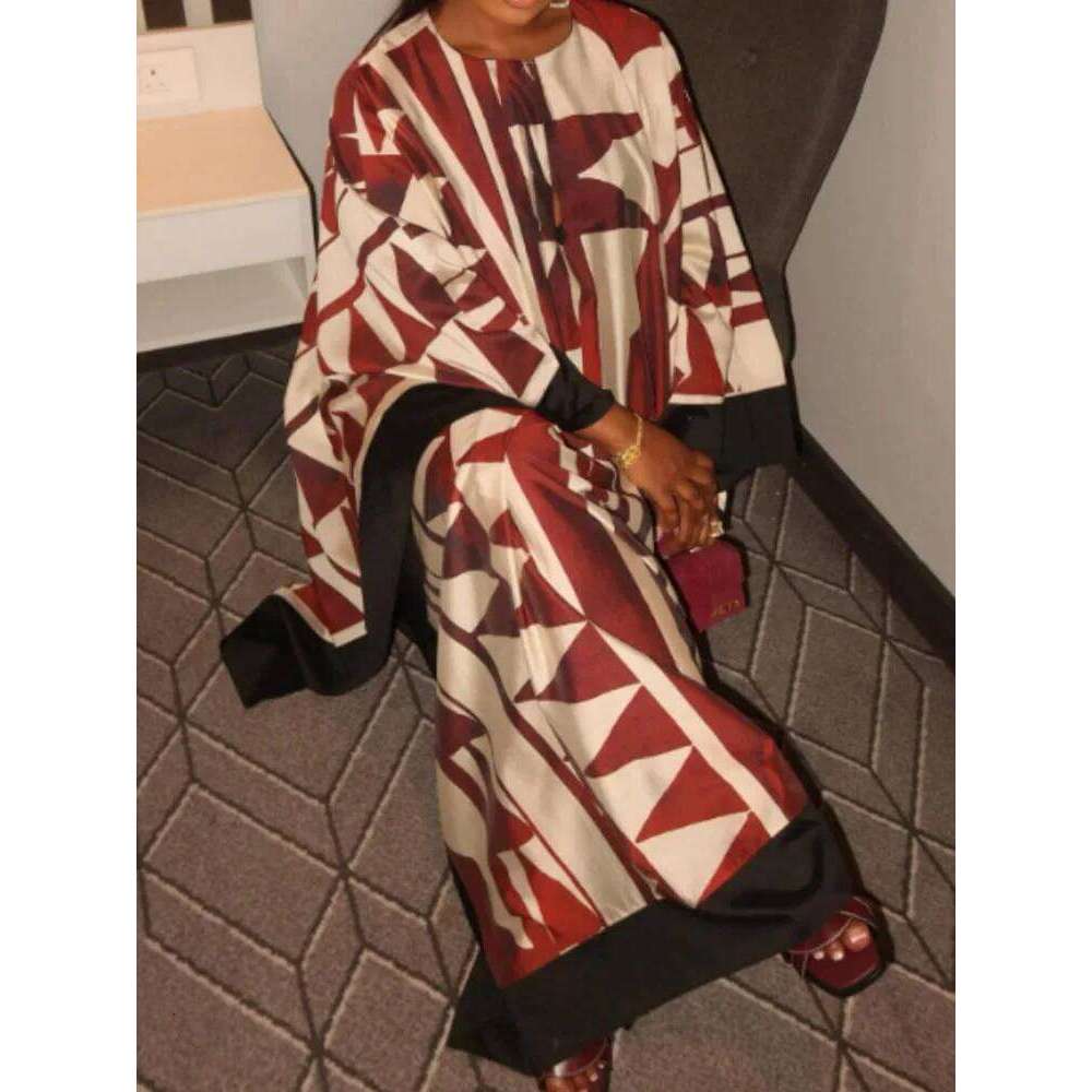 Spring New Bat Sleeve Robe Maxi Ladies Elegant Turtleneck Loose Party Women Chic Pleated Graphic Banquet Dress MAKOUFEI