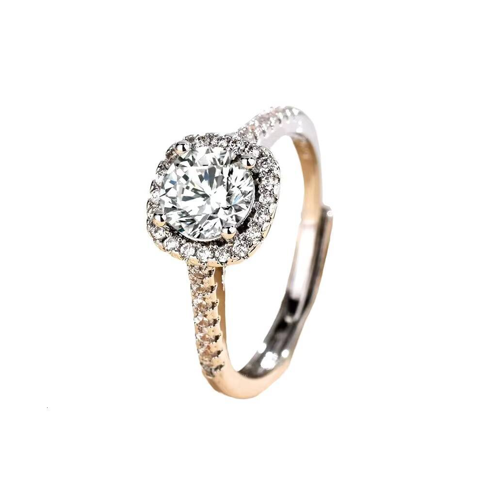Luster Jewelry Custom Ring Classic Engagement Wedding Moissanite Lab Diamond IGI Certified for Gift and Party