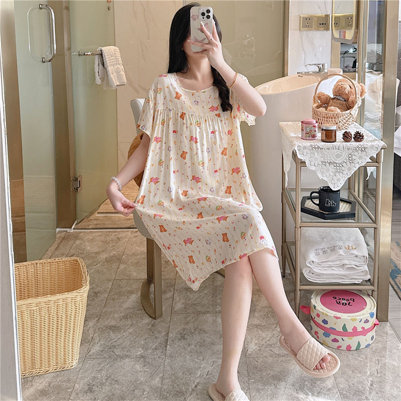 B1577-Trendsetting Garment Set by Designers: Luxe Texture Appeal | Model #B1046