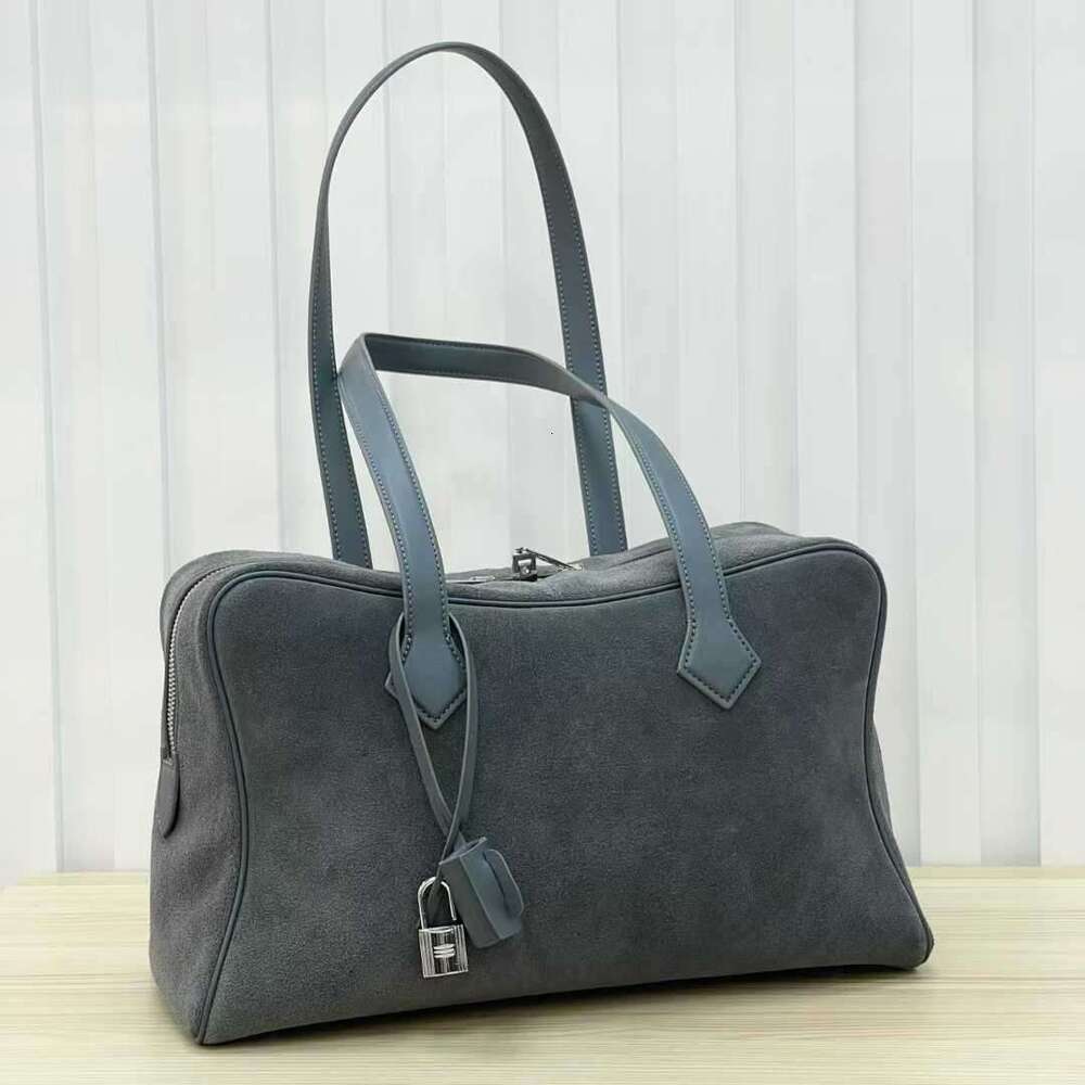 2026 New Genuine Leather Bowling Bag Retro Frosted Cowhide Tote Bag Minimalist Hobo Bag Large Capacity Beach Commute Boston Bag For Women SENYY