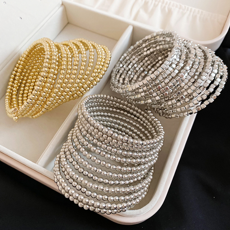 Cross-border European and American style multi-layered beaded bracelet, 2026 new vintage elegant wristband, light luxury high-end jewelry - view 9
