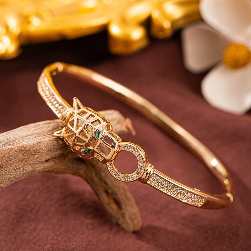 Designer Bracelet 2026 New Style - Hollowed-out Leopard Head Zircon Bracelet Suitable For Women To Wear Elegant And Fashionable High-end And Luxurious Versatile