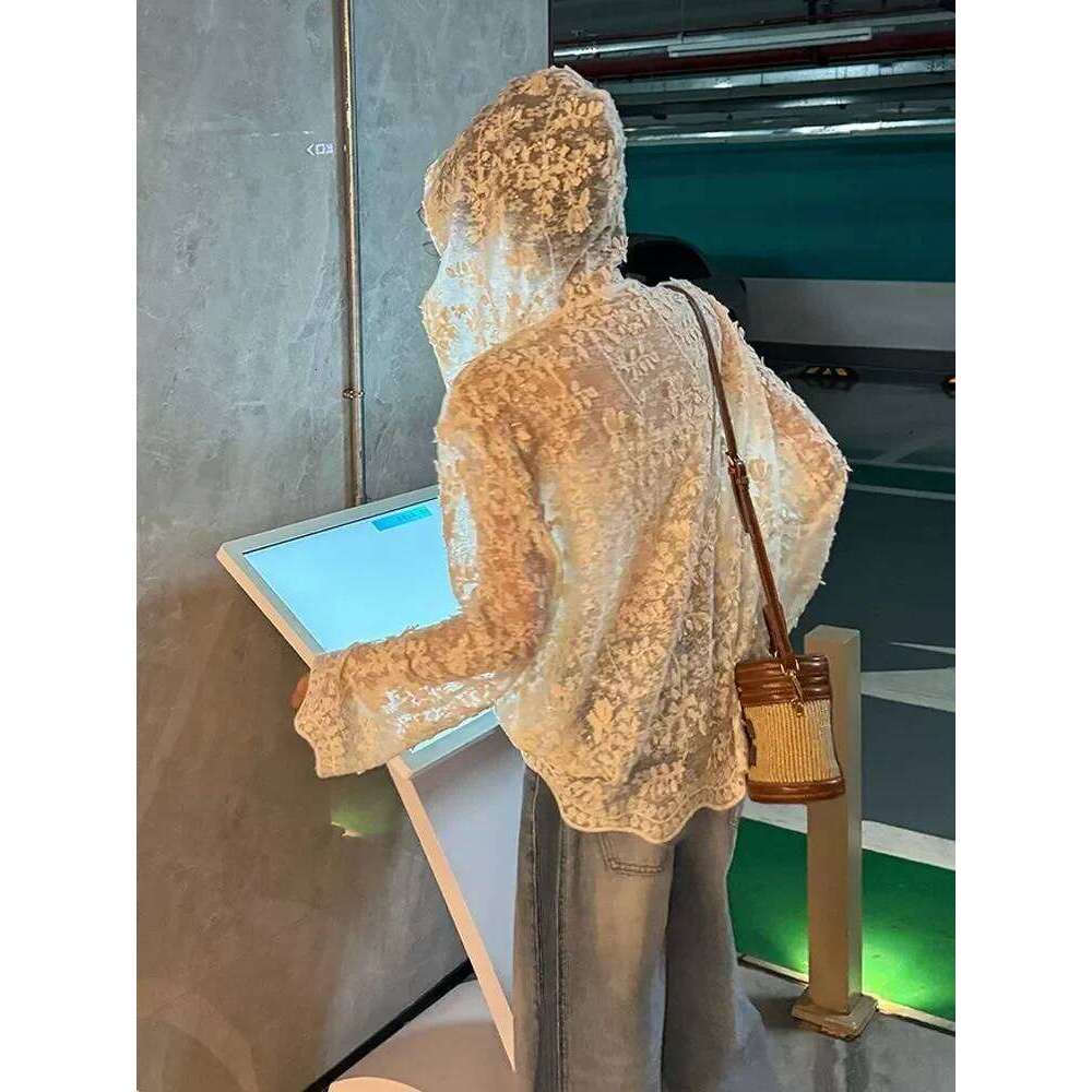 Europe America Y k Sexy White Long sleeved Short Lace Shirt Crop Top Female Summer Lazy Loose Chic Smock Shawl Mesh Blouse Goth MAKOUFEI