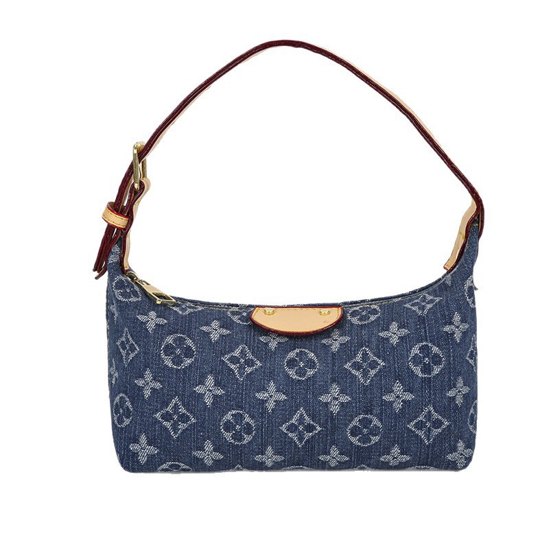 Free Shipping 2026 luxury bag This trendy ladies single-shoulder bag is a versatile hand-carry underarm bag