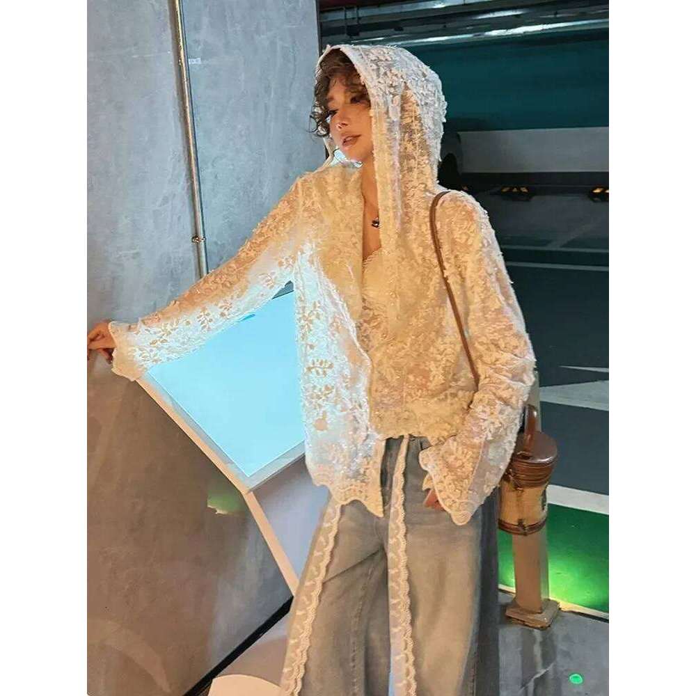 Europe America Y k Sexy White Long sleeved Short Lace Shirt Crop Top Female Summer Lazy Loose Chic Smock Shawl Mesh Blouse Goth MAKOUFEI