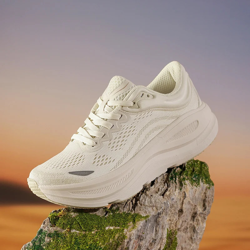 Fashionable casual mens sneakers non-slip wear-resistant air cushion sneakers outdoor lightweight breathable mesh running shoes 260410