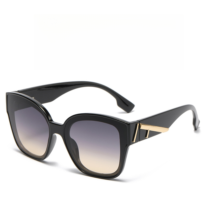 2026 New Designer Cat-eyed Sunglasses - Fashionable Large Frame Luxury Beachwear - Celeb Style - Women's Printed Temple Sunglasses - Diverse Sunglasses