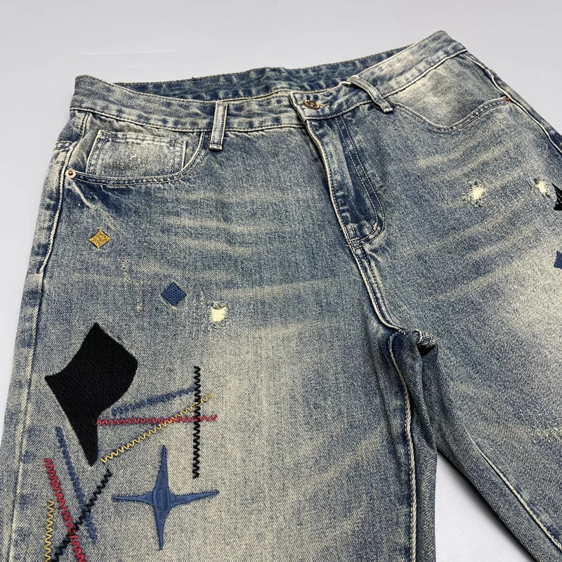 The New Washed Trendy Men's Jeans For The 2026 Designer Luxury Brand Men's Suit Are Fashionable Patch High-end Embroidered Printed Loose Tap