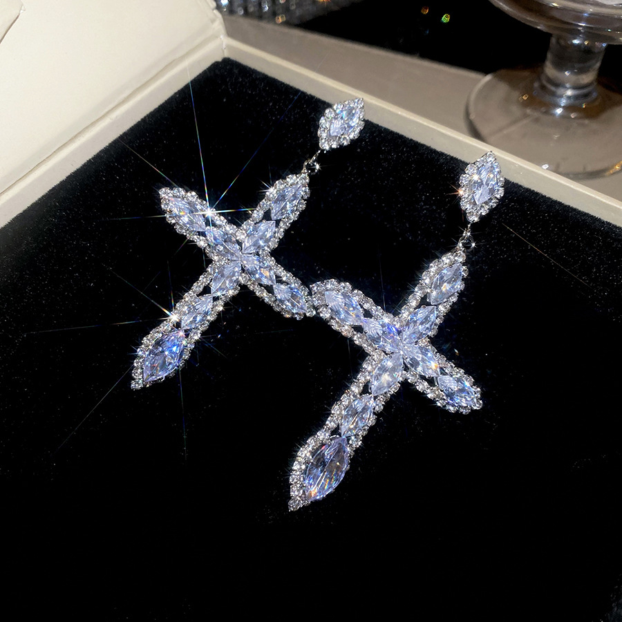 Silver Needle European and American Cross Women, Full Diamond Long Earrings, Light Luxury Palace Style Exaggerated Earrings Wholesale for Women - view 6