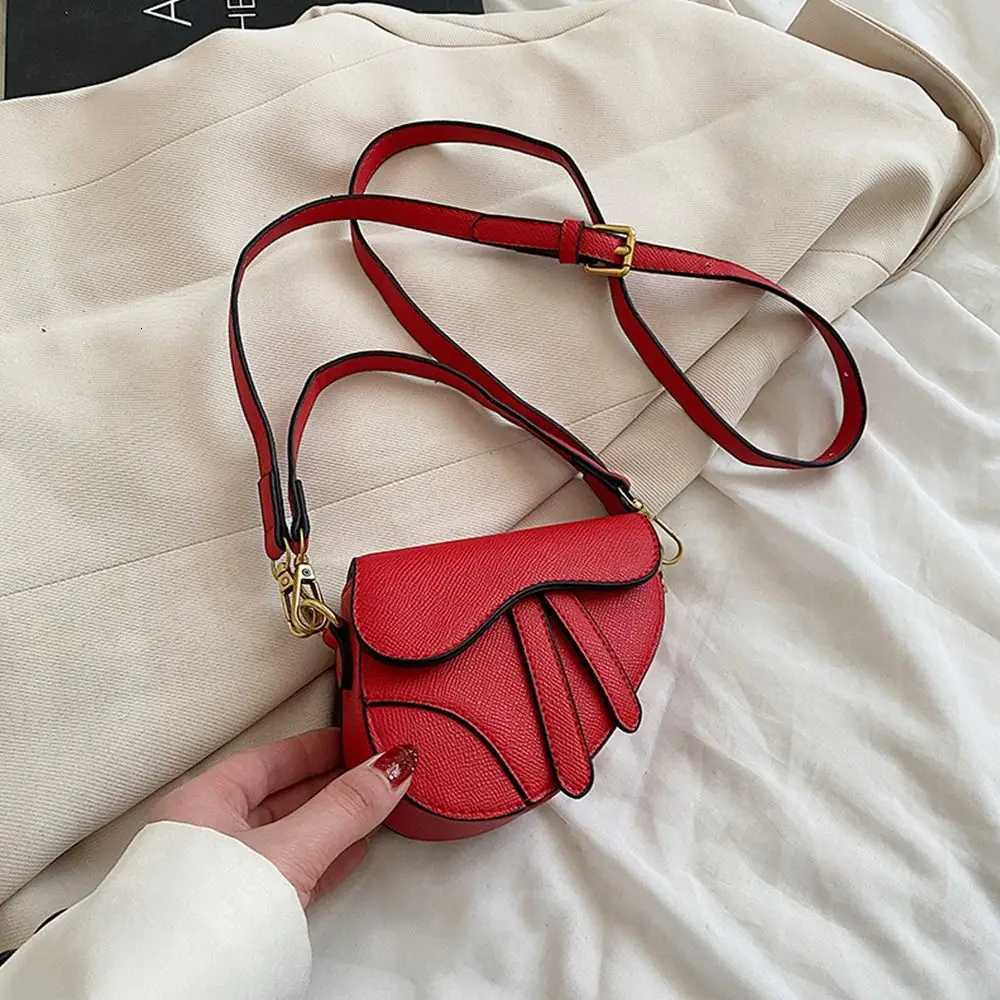 Fashion Handheld Storage Bag Saddle Bag Accessory Bag Crossbody Bag Small Bag W260319