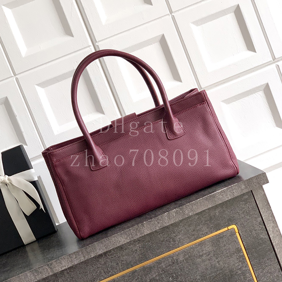 Grained Calfskin Executive Tote bag small 32cm Luxury Diaper Bag Designer Handle Bag Diamond quality With box 26A25206