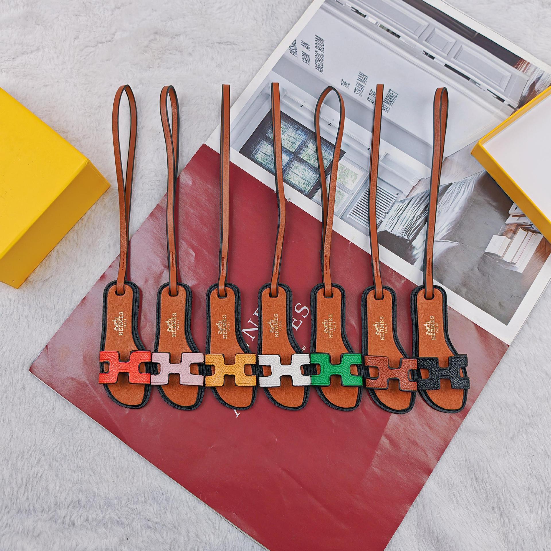 Cross-Border Mini Slippers Small Shoes Hanging Decoration Car Women's Bag Pendant PU Accessories H Home ab7 ad8 3 3 57b eb0