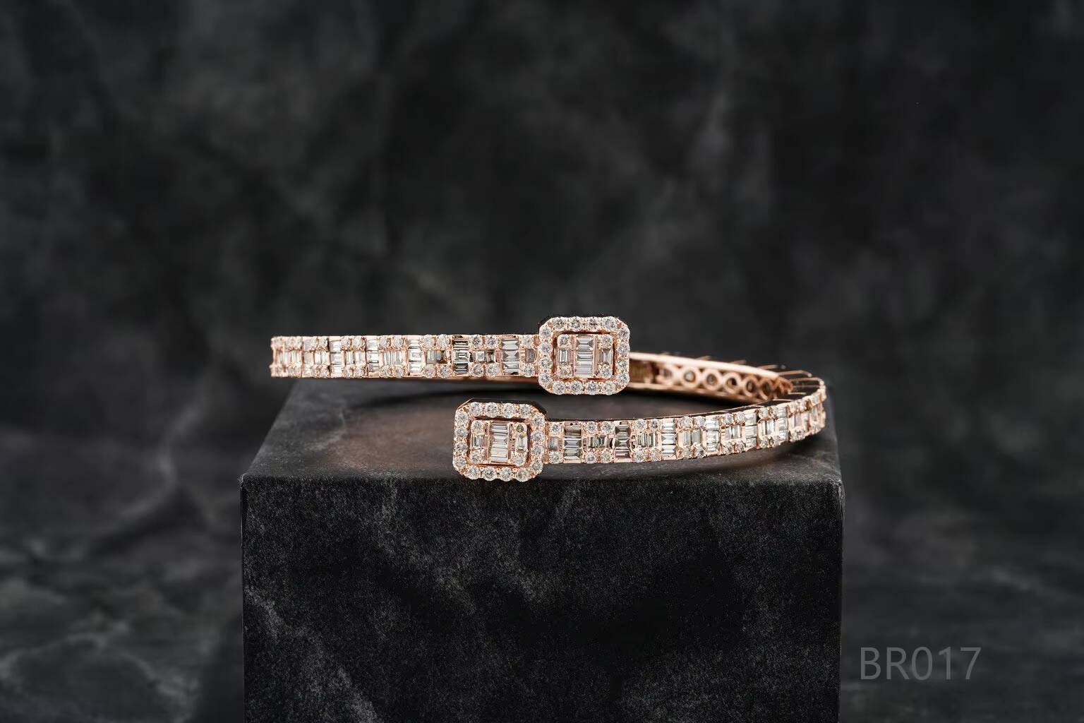 New Design Iced Out Lab Grown Moissanite Cuban Link Chain Bracelet Two Row VVS Diamond 14k Rose Gold for Certified Unisex Gift