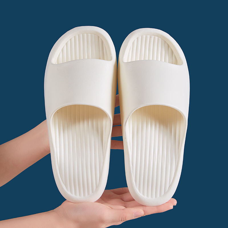 New Outdoor Slippers 2024 Summer Beach Sandals for Women and Men Trendy Indoor High-End Non-Slip One-Strap Slippers fb