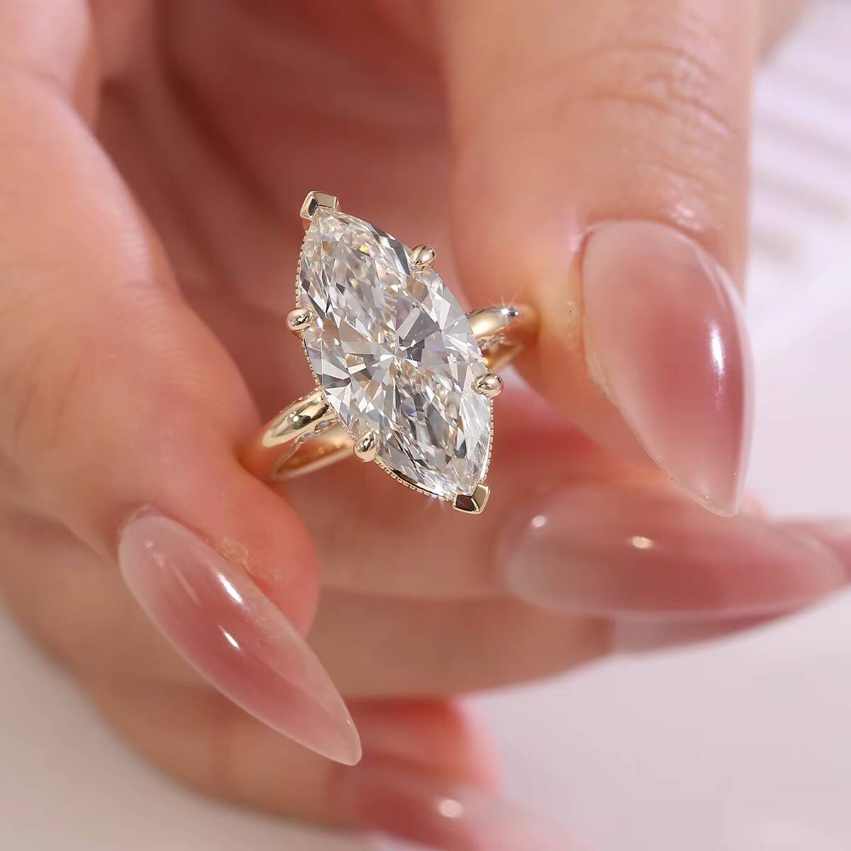 18K 14K 10K yellow Gold DEF VVS lab grown diamond fashion jewelry rings custom ring handmade gold wedding rings for women