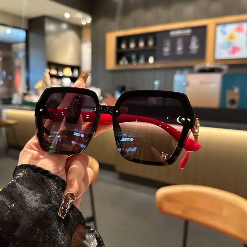 2026 Fashion Polygon High Quality Sun Glasses Women New Anti UV400 Driving Vintage Girls Sunglasses Lentes De Sol Mujer
