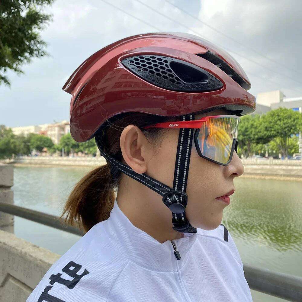 Bicycle Matte Black Men Women Helmet Mountain Road Bike Integrally Molded Cycling Helmets Ciclismo Casco 26Y0414