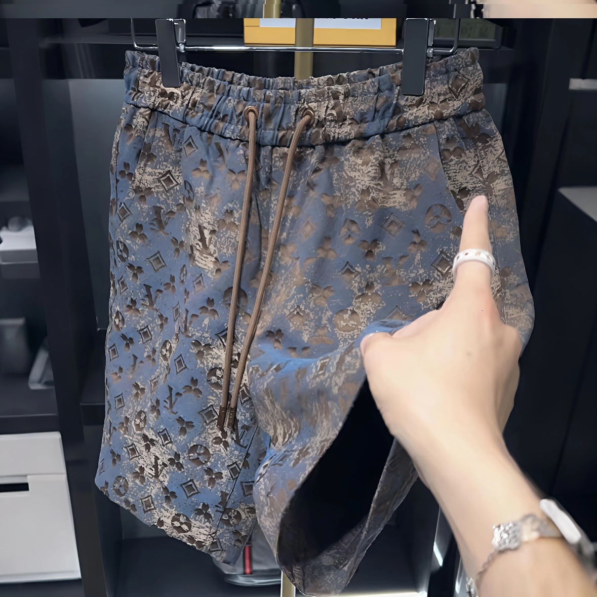 Designer Pants Summer Men's New Printed Fashionable Individualistic Shorts Fashionably Versatile Loose And Lightweight Luxurious And Comfortable 