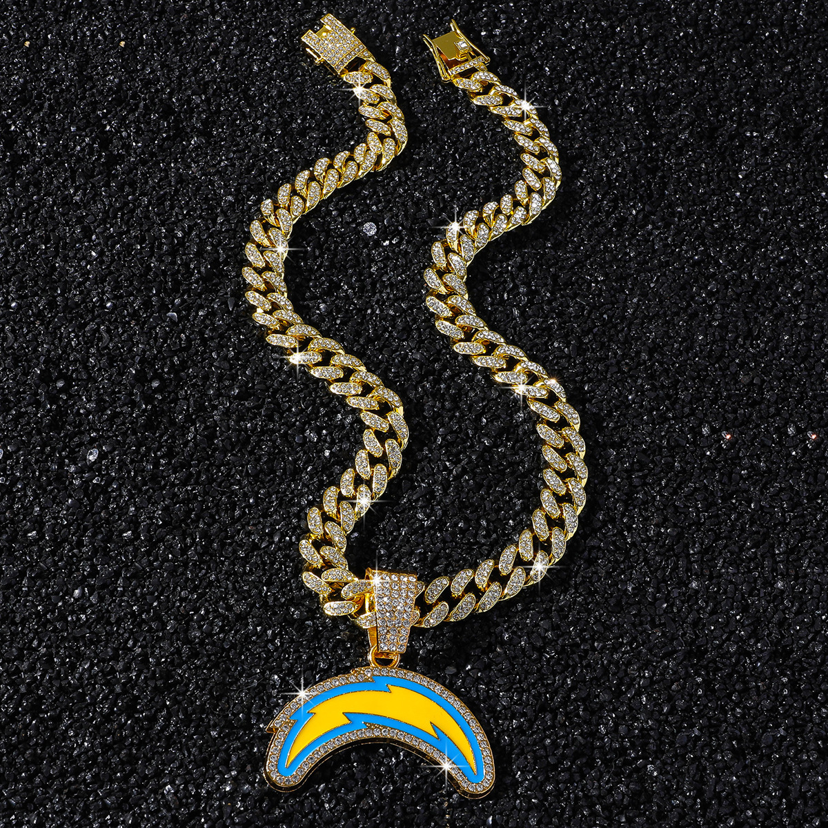 New mens full-diamond chain hip-hop style personalized oil-drip lightning football team logo pendant