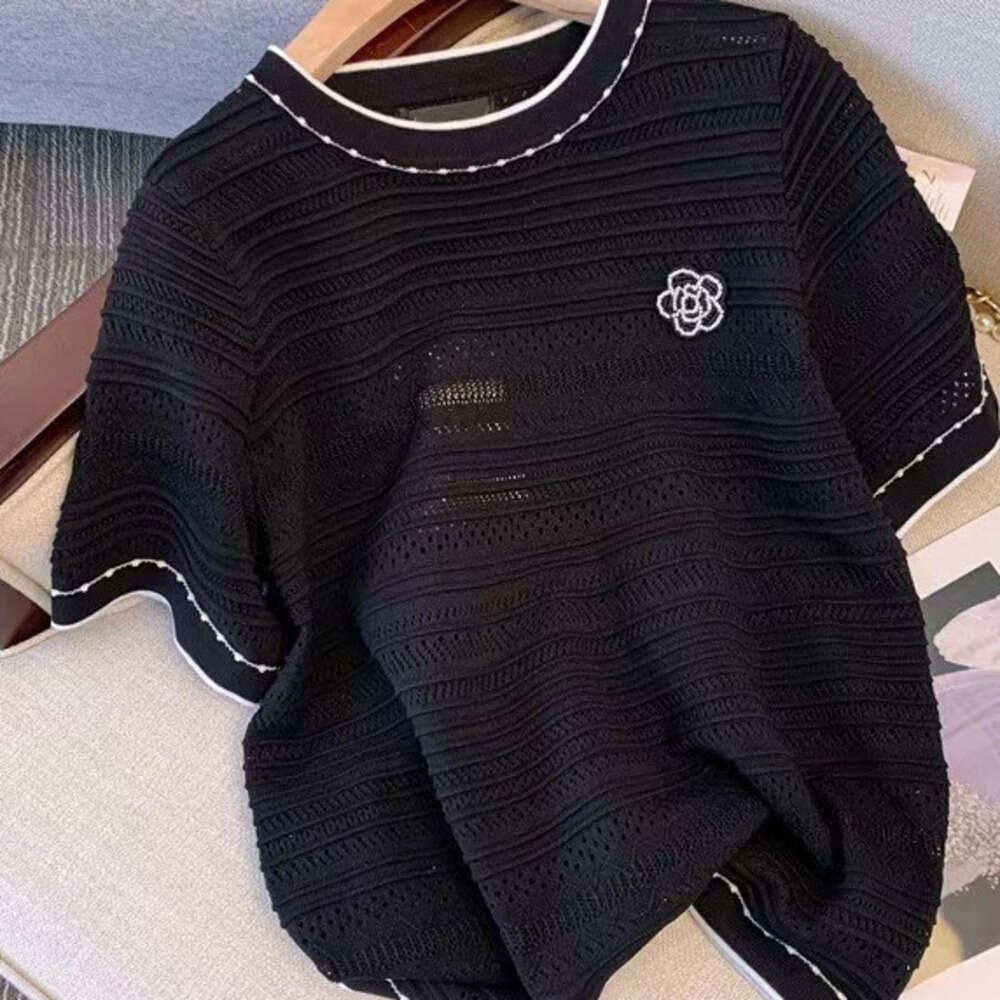 New Style Three Dimensional Floral Knit Short Sleeve T Shirt Women Summer Thin Design Ice Silk Top For Plus Size Ladies - view 3
