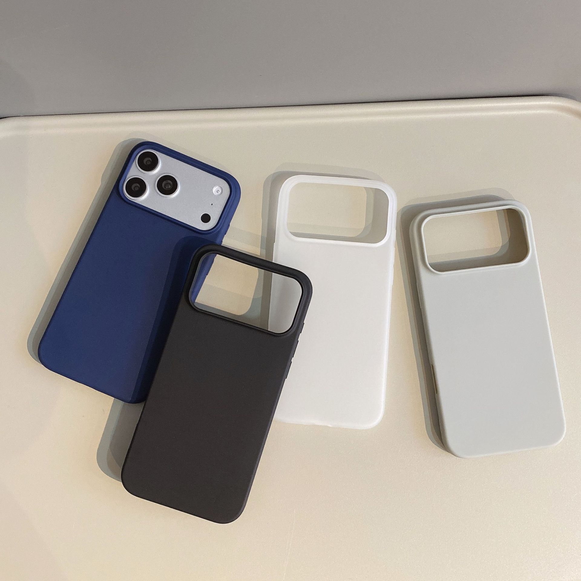 iPhone Matte TPU Soft Anti-Shock Apple 17 Pro Max Phone Case Solid Color Silicone Protective Cover