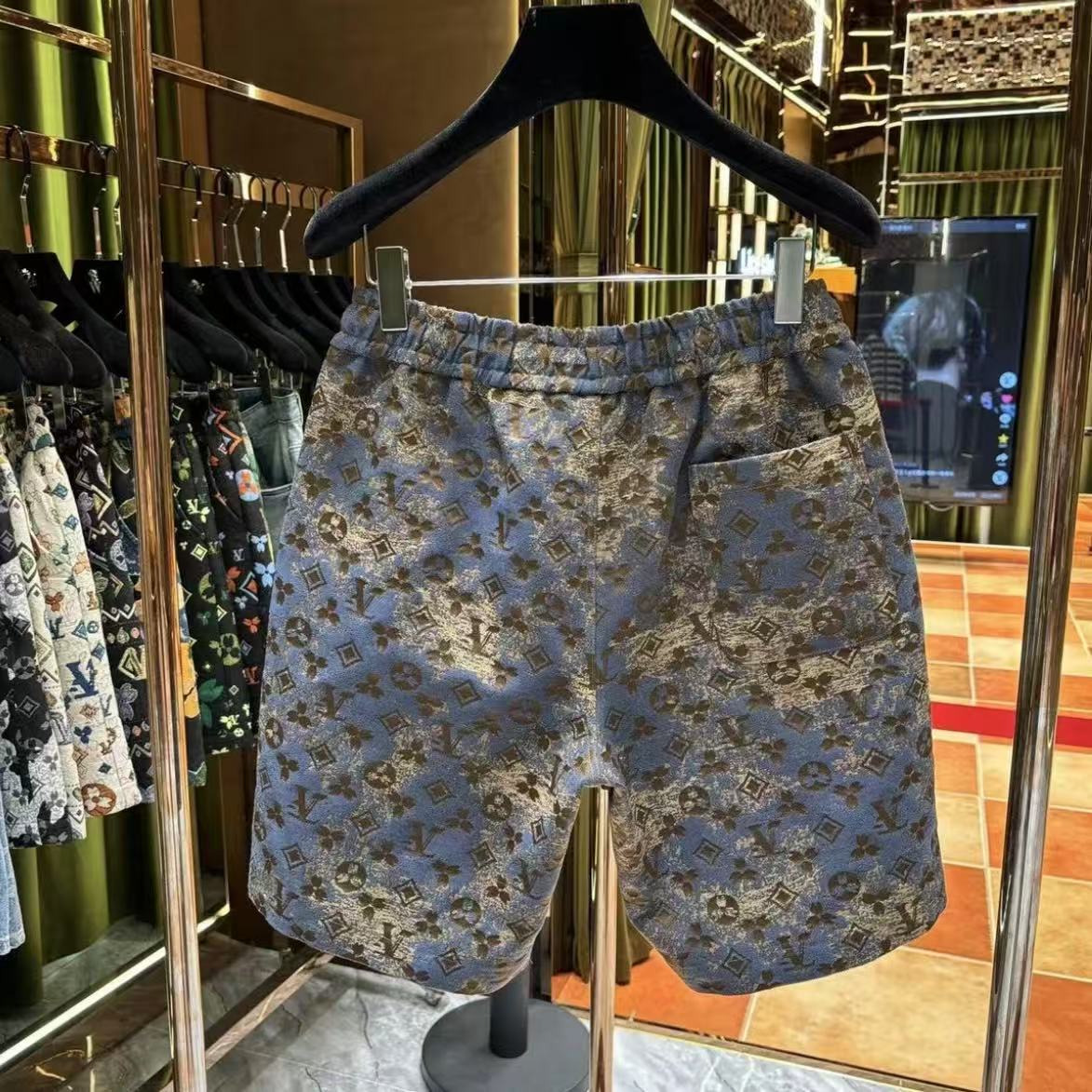 Designer Pants Summer Men's New Printed Fashionable Individualistic Shorts Fashionably Versatile Loose And Lightweight Luxurious And Comfortable 
