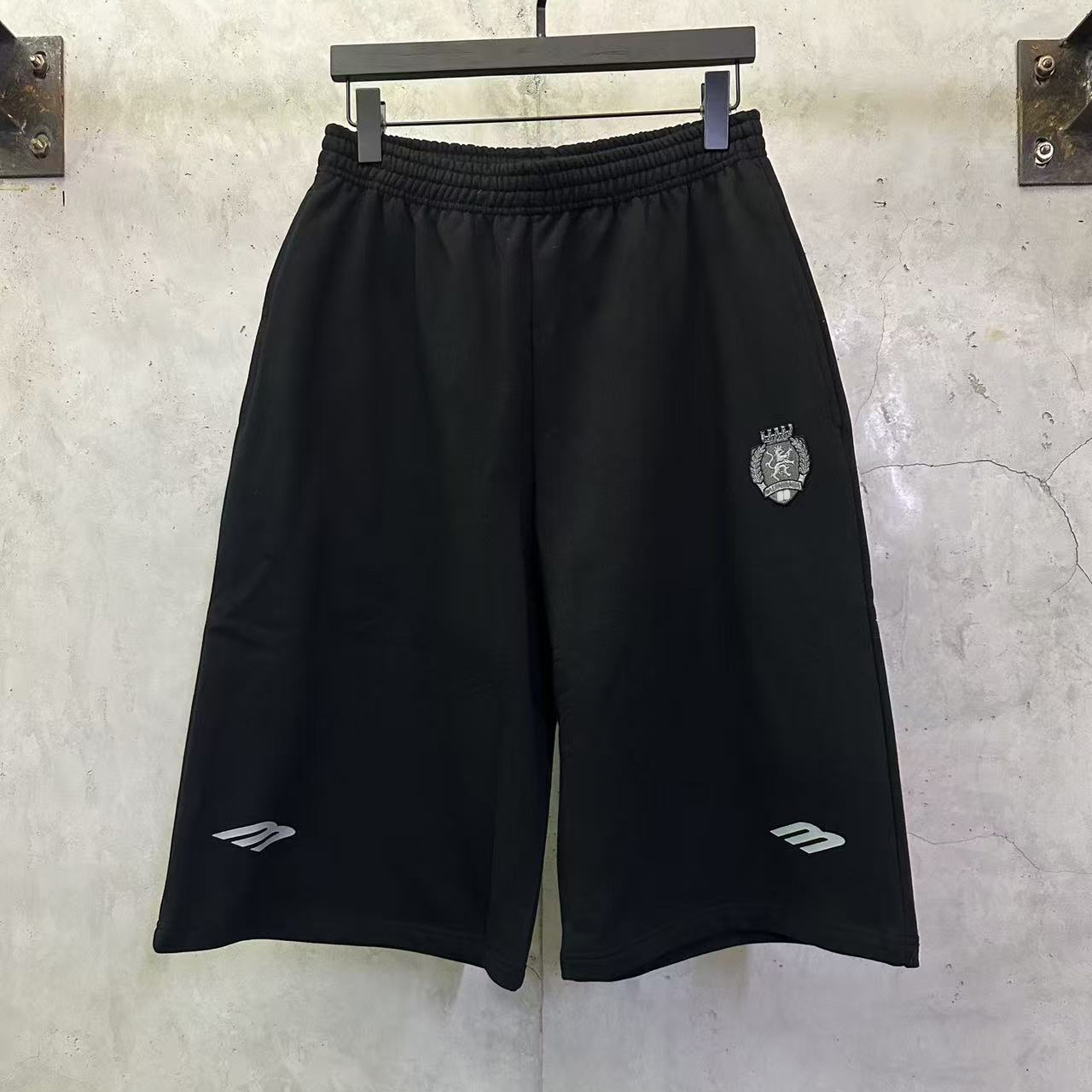 26ss mens Designer Shorts Men Womens Casual Brand Pants Printing Beach young Sport Summer Short swimming shorts Multiple styles available