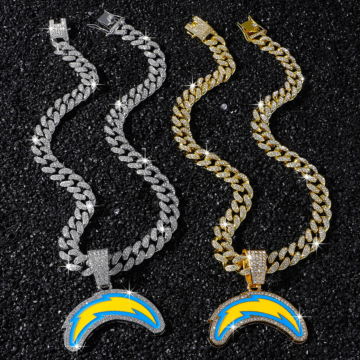New mens full-diamond chain hip-hop style personalized oil-drip lightning football team logo pendant