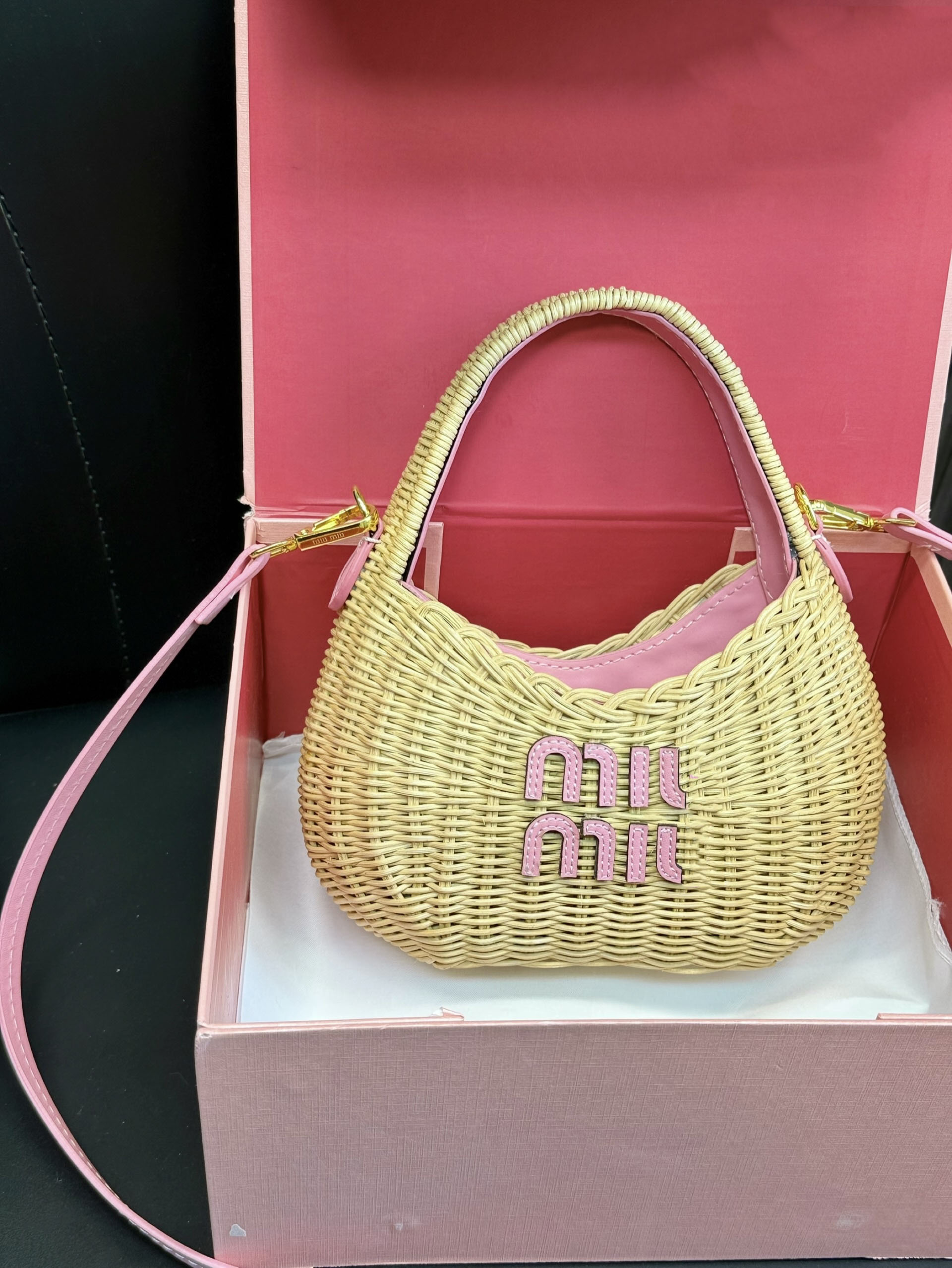 10A Designer Bags 2026 Trends tote bag handbag shoulder bag classic black white green large Women Men Luxury Waist Bag Cross Body Grass woven cabbage basket bag