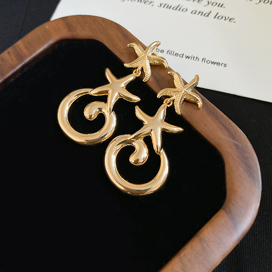 European American cross-border starfish and conch texture earrings, fashionable, simple, unique, versatile earrings with a niche design for women - view 7
