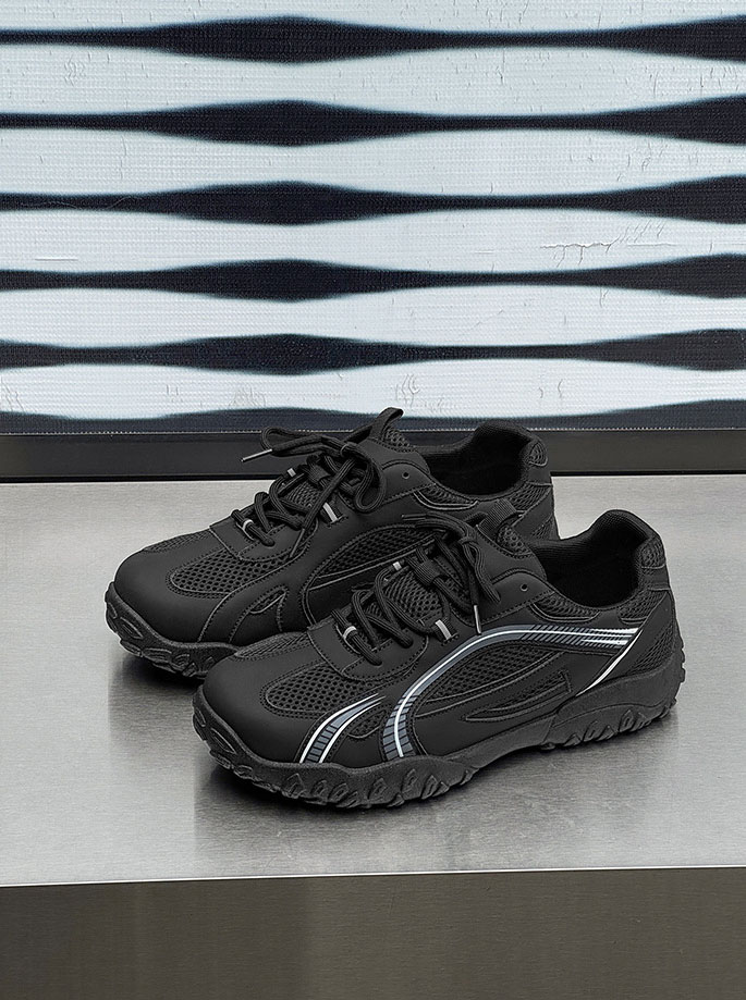 2026 New Men's Casual Sports Shoes Mesh Fabric Thick-soled Men's Shoes Trendy and Versatile Hiking Shoes for Men