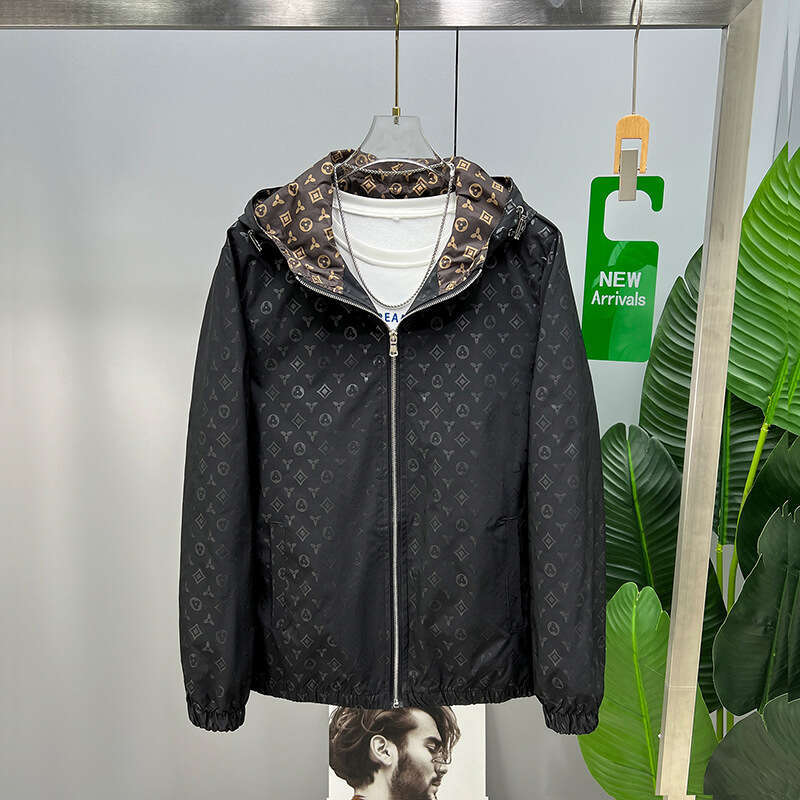 Men's New European Version American Style Trendy Printed Hooded Jacket Top Elegant Retro Casual High-End Coat