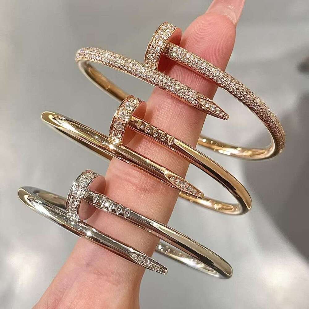 Designer Bracelet Women 925 Silver Nail Bracelet 18 Styles Thick Thin With Without Diamond 17cm 19cm Luxury Cuff Bangle Fashion Jewelry Daily Party Gift