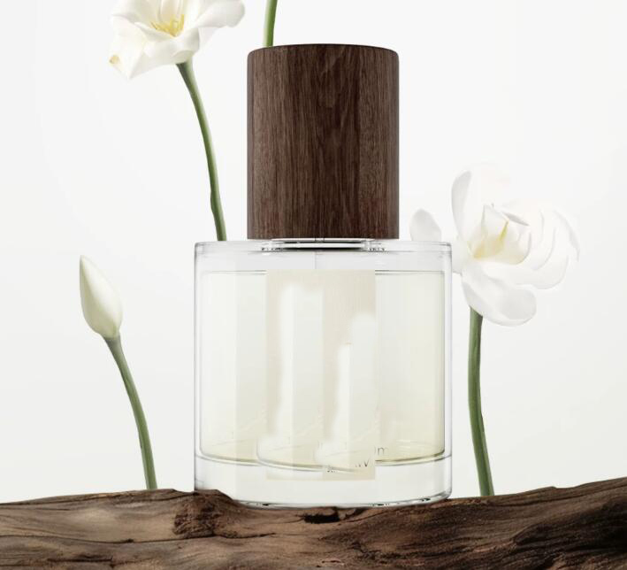 Women's perfume virtual flower has a light woody floral scent with a long-lasting fragrance F1