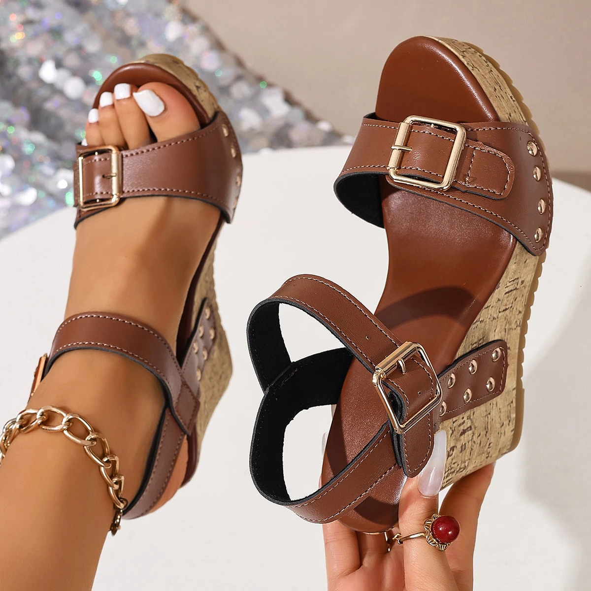 Woman Leather Summer Fashion Wedge Female Large Size Mid-heeled Platform Black Comfortable Retro Sandals for Women 260413