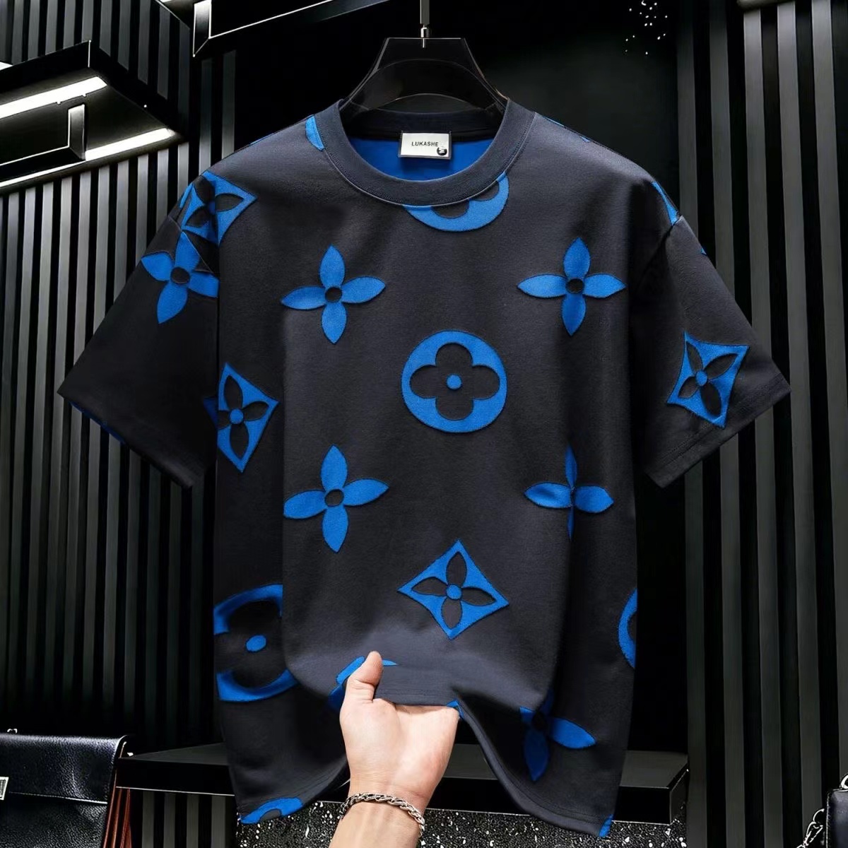 Mens T-Shirts Designer T-shirt Casual Mens Womens T-shirt Letters 3D Stereoscopic printed short sleeve best-selling luxury me clothg Asia size S--5XL