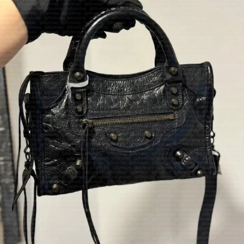 Vintage City bag Women Totes Bag Motorcycle shoulder Bags Designers Genuine leather crossbody clutch wallet purse Pochette Retro Top Quality hot